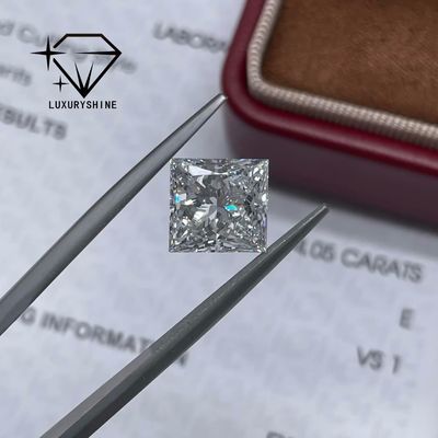 গুণমান LuxuryShine Princess Cut Lab Grown Diamond D-F Color VVS-VS With IGI Certificate চমৎকার কাট বিয়ের হীরা পাইকারি কারখানা